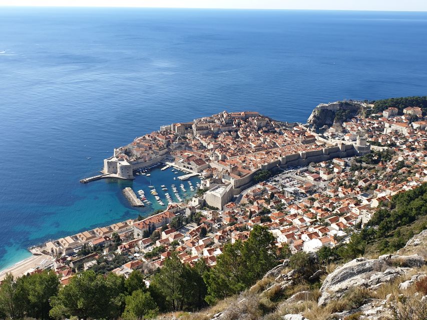 Dubrovnik: Group Sightseeing Tour with Stunning Views - Timing, duration, and why 90 minutes can feel like more