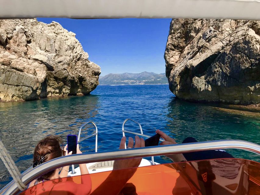 Dubrovnik: Half-Day Boat Tour to Elaphite Islands 4h - Who should book this private Elaphiti boat tour