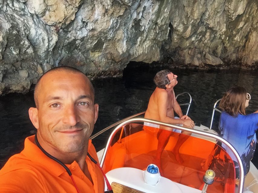Dubrovnik: Half-Day Boat Tour to Elaphite Islands 4h - Getting picked up and getting on the boat without stress