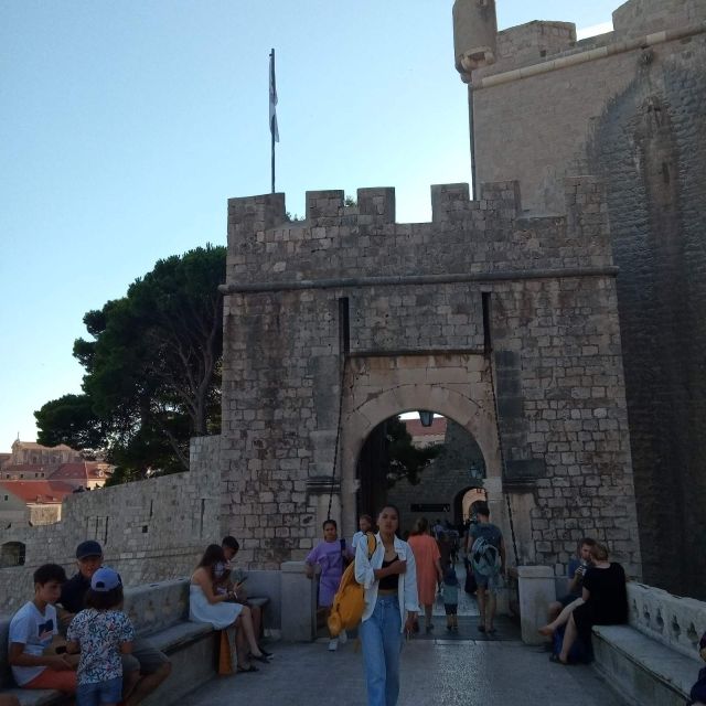 Dubrovnik: Historical Tour with Game of thrones details - How long is 2 hours, and who should pick this timing?
