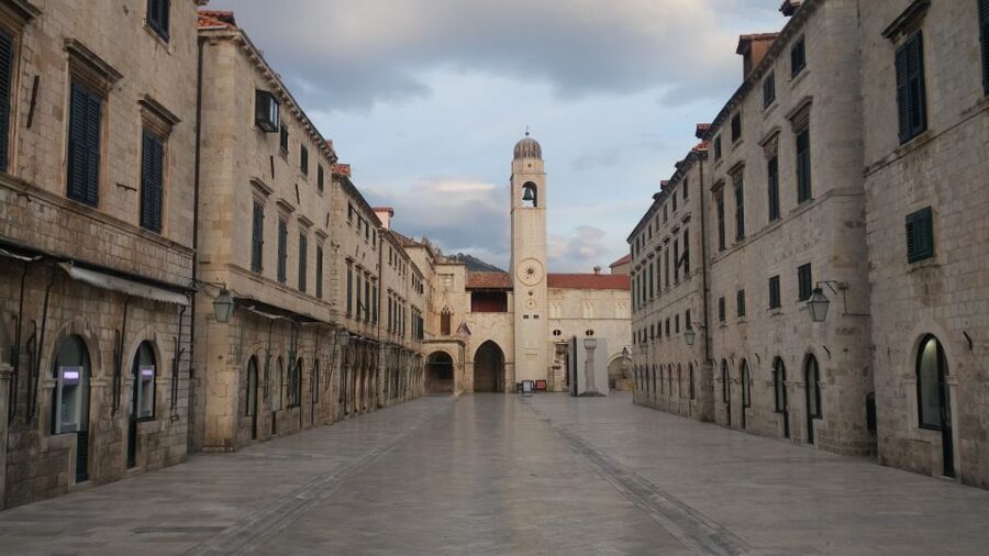 Dubrovnik: Insider 90-Minute Walking Tour With a Local - Key moments that make this tour worth it