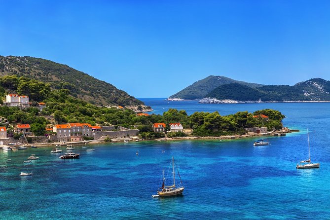 Dubrovnik Island-Hopping Cruise in the Elaphites with Lunch - Getting to the boat: pickup, meeting point, and the 9:00 start