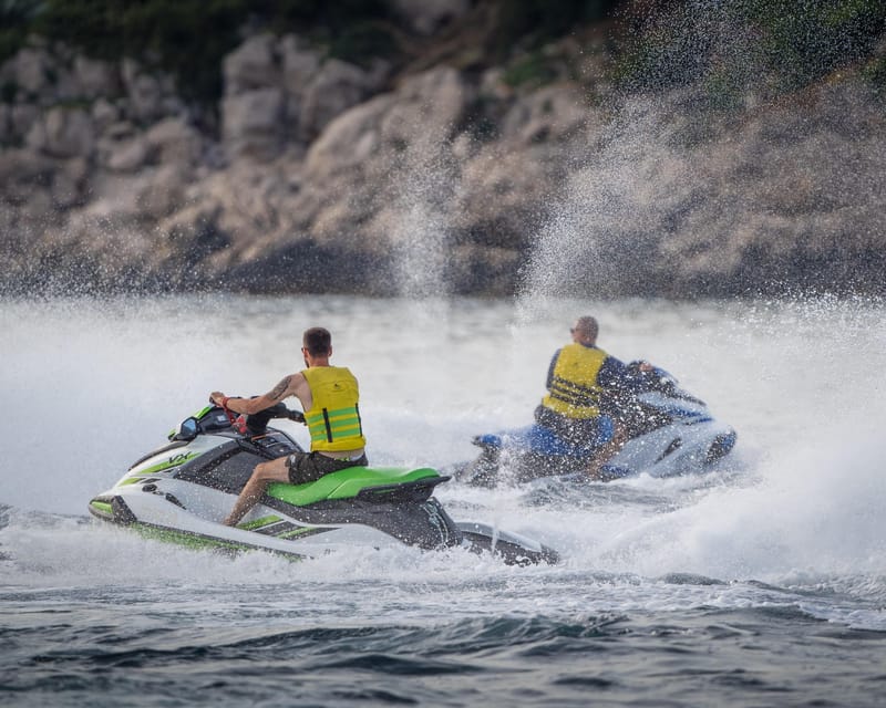 Dubrovnik: Jet Ski Tour - Passing Koločep and the Elaphite Islands Viewline