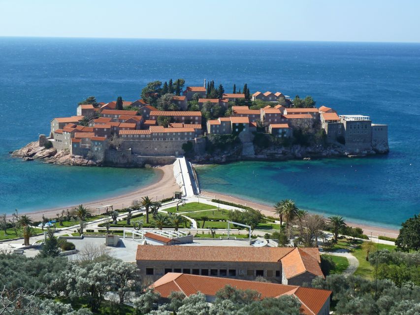 Dubrovnik: Kotor, Perast, Sveti Stefan, and Budva Day Trip - Getting started: hotel pickup, A/C comfort, and a border crossing
