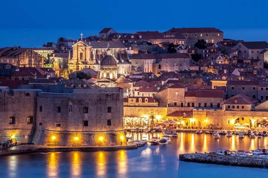 Dubrovnik : Must-See Private Walking Tour With A Guide - Old Town Walk to Franciscan Monastery and Sponza Palace