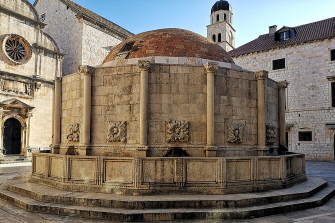 Dubrovnik Old City and Cable Car Private Tour - Old City walking tour from Pile Gate: monuments plus real side streets