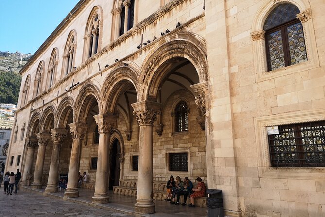 Dubrovnik Old City Group Tour - Entering Dubrovnik at Nautika: a calm start to a crowded city