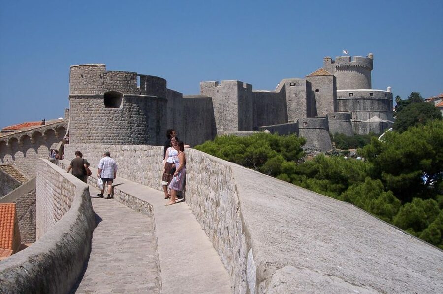 Dubrovnik: Old Town and City Walls Guided Walking Tour - Starting at Pile Square: getting your bearings fast