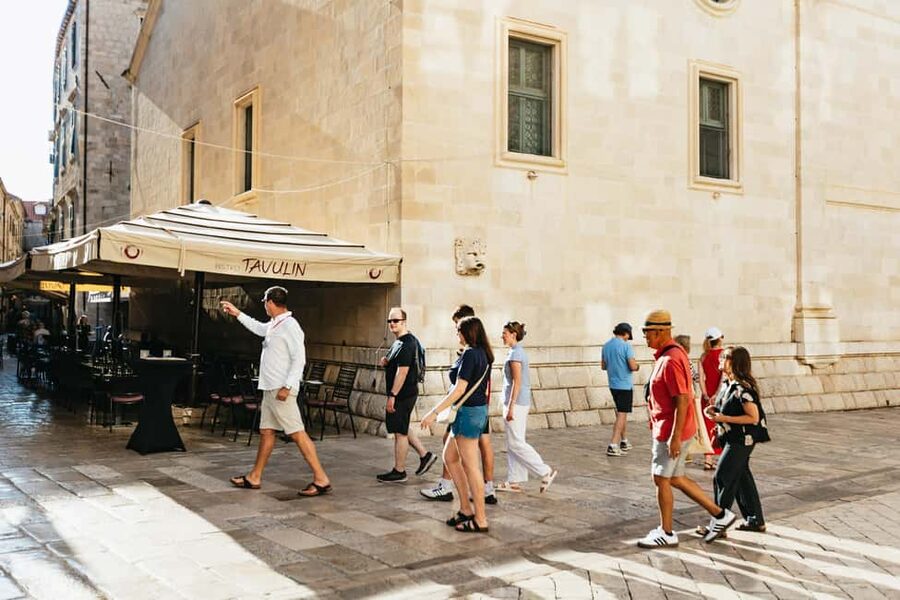 Dubrovnik: Old Town Food Tour - Guide energy: what makes the difference
