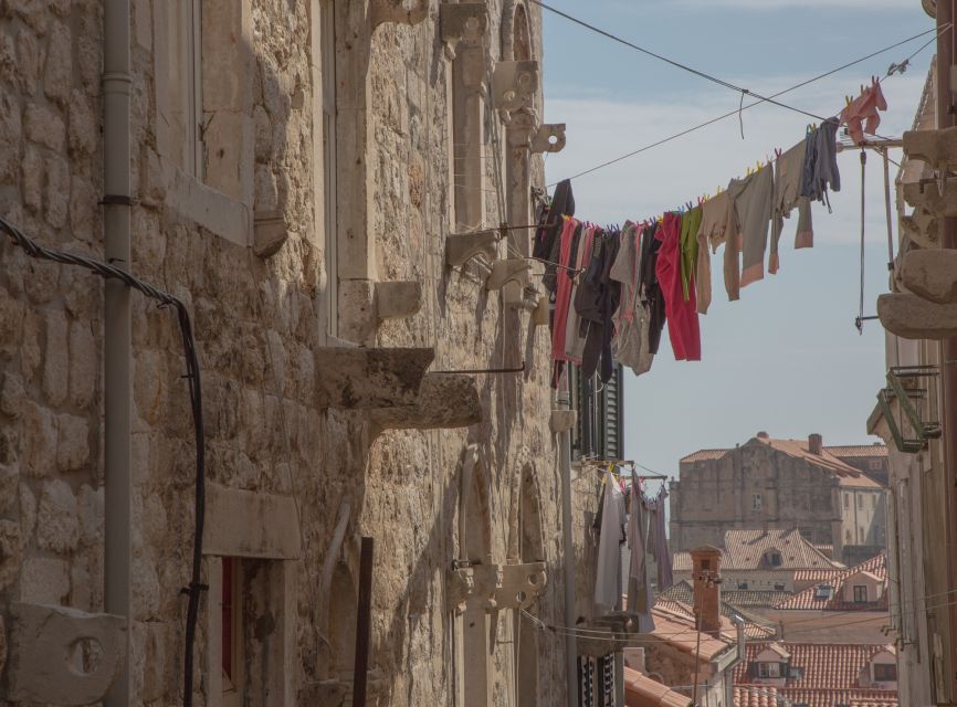 Dubrovnik: Old Town History Walking Tour - What the tour feels like on the ground: crowds, sound, and stairs