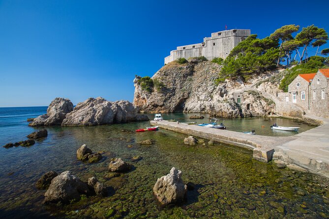 Dubrovnik: Old Town History Walking Tour - Orlando’s Column: civic pride and a story you’ll remember