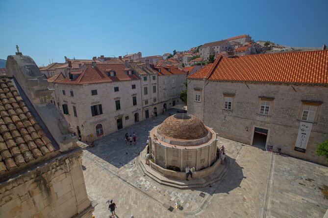Dubrovnik: Old Town History Walking Tour - Pile Gate to Old Town lanes: medieval foundations you can feel