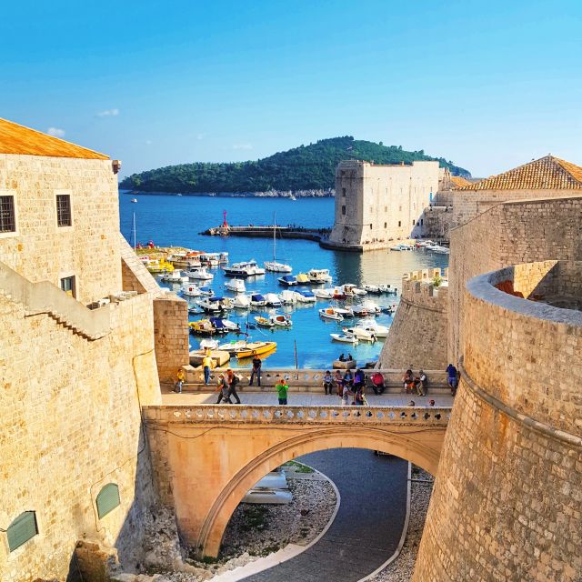 Dubrovnik: Panoramic Ride and Old Town Guided Walking Tour - The big idea: viewpoints first, then Old Town with context