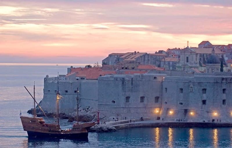 Dubrovnik: Panoramic Sunset Cruise-Karaka Ship (Adult Only) - Comfort on deck: wind, motion, and stair-smart planning