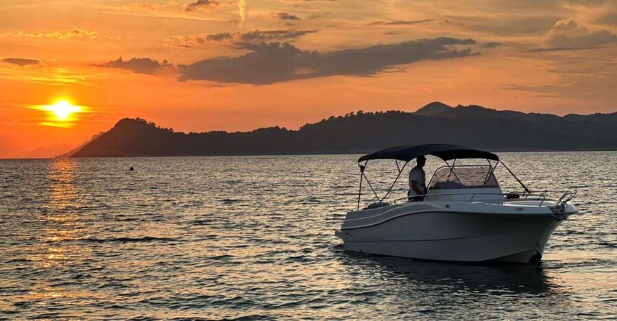 Dubrovnik: Private Elaphiti Islands and Blue Cave Tour - Why a private boat from Dubrovnik feels different