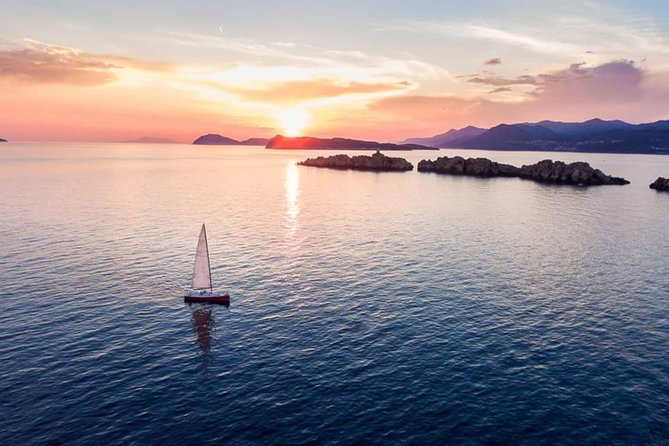 Dubrovnik Private Romantic Sunset Sailing - Why a private sunset sail beats the usual Dubrovnik boat scene