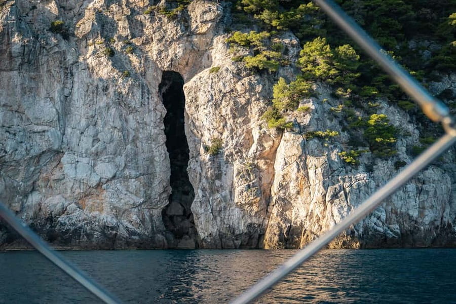 Dubrovnik: Private speedboat tour of Elafiti islands - Should you book the Elafiti islands private speedboat?