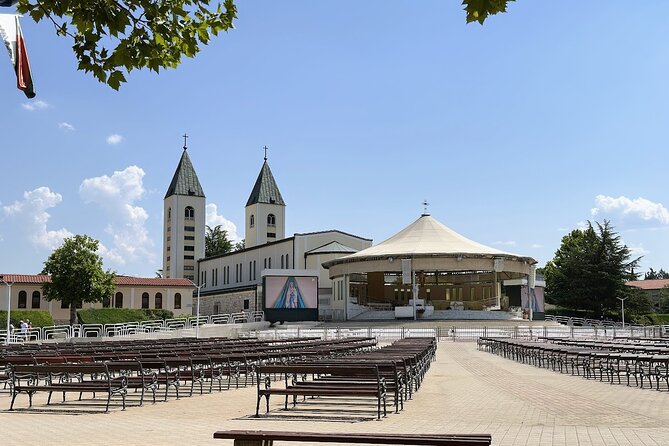 Dubrovnik: Private Tour to Međugorje & Kravice Waterfalls - Kravice Waterfalls: what to expect and what to budget