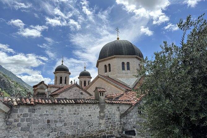 Dubrovnik: Private Tour to Montenegro - Kotor & Perast - Perast’s car-free calm: what you’ll do in 2 hours