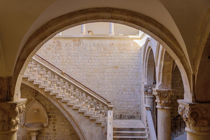 Dubrovnik Rector's Palace Cultural History Museum Tour - Meeting at Nina Bar: the one logistical detail that matters