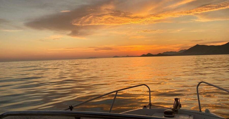 Dubrovnik: Romantic Sunset Cruise & Cave Visit with a Local - Why this 1-hour sunset cruise is such good Dubrovnik timing