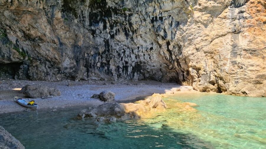 Dubrovnik: Sea Kayaking Half-Day Tour - Lokrum Island direction: guided stops and myth-building from the water