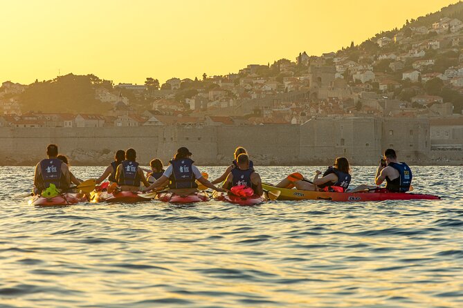 Dubrovnik Sea Kayaking Sunset Paddle - Meeting point and timing: arrive early so the fun doesn’t start late