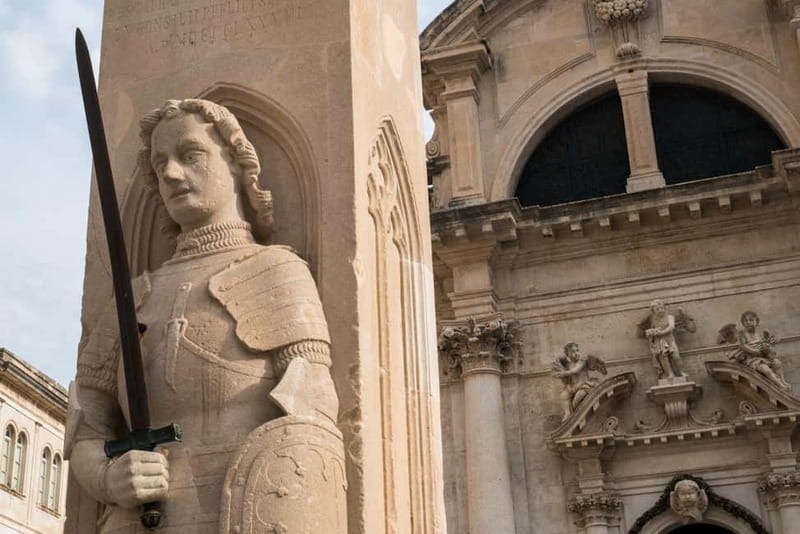 Dubrovnik: Small-Group Guided Old Town History Walking Tour - Orlando’s Column and the Walls: what you’ll actually get