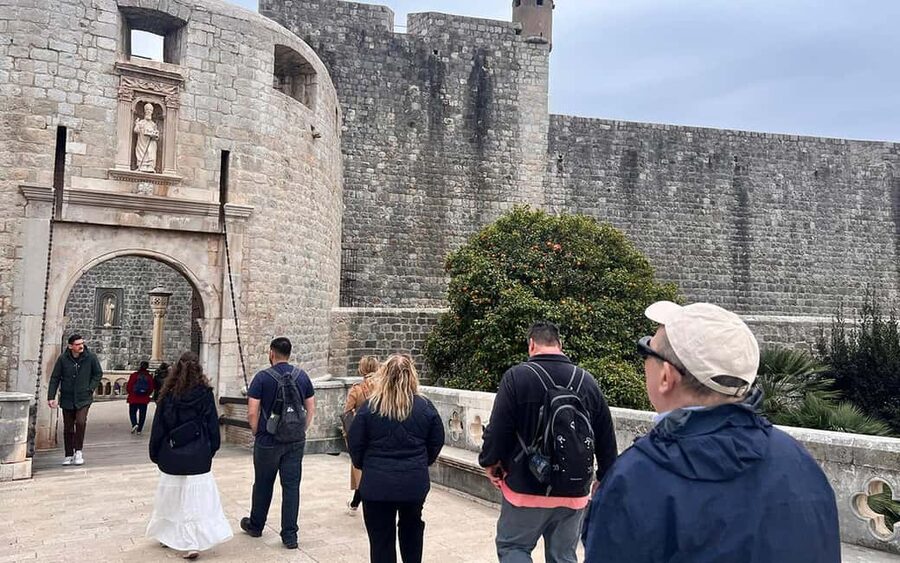 Dubrovnik: Small-Group Guided Old Town History Walking Tour - Old City Harbour finish: a calmer end to the loop
