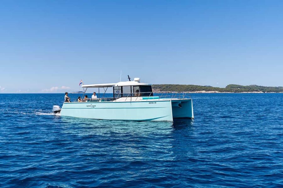 Dubrovnik: Sunset Catamaran Cruise with Sparkling Wine - Dubrovnik at Golden Hour, Without the Land-Crowd Chaos