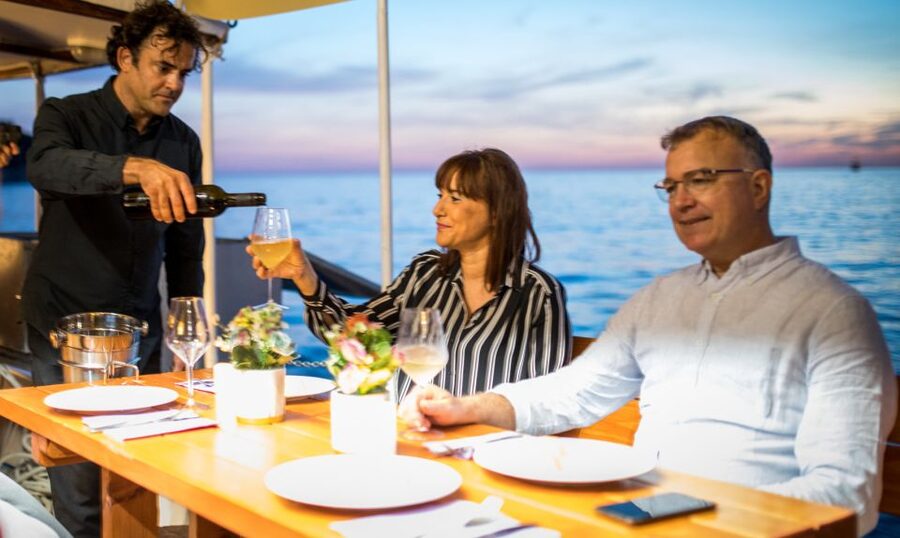 Dubrovnik: Sunset Dinner Cruise around the Old Town - Drinks, Service, and the Family-Run Touch