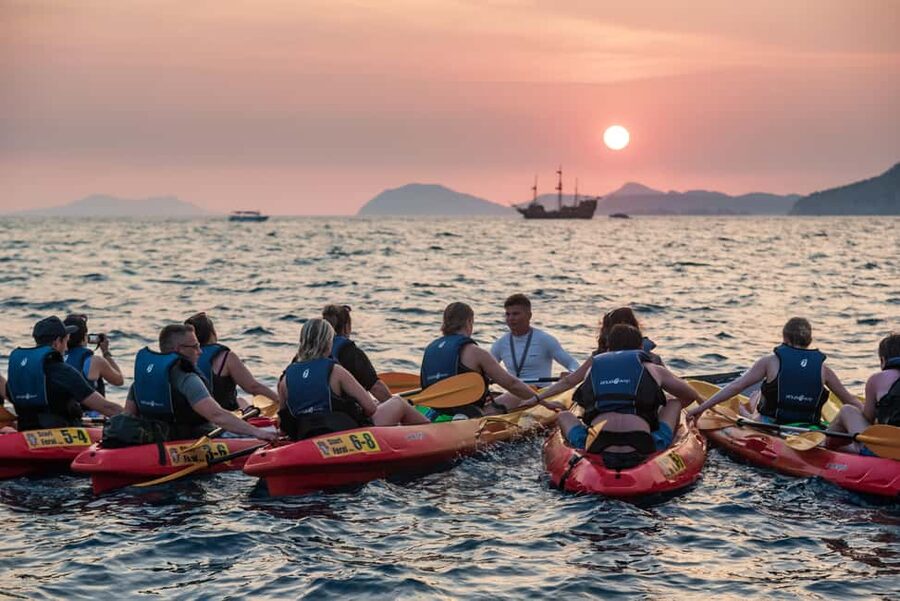 Dubrovnik: Sunset Kayaking and Snorkeling Tour - Wine onshore and the “why this is worth it” price math