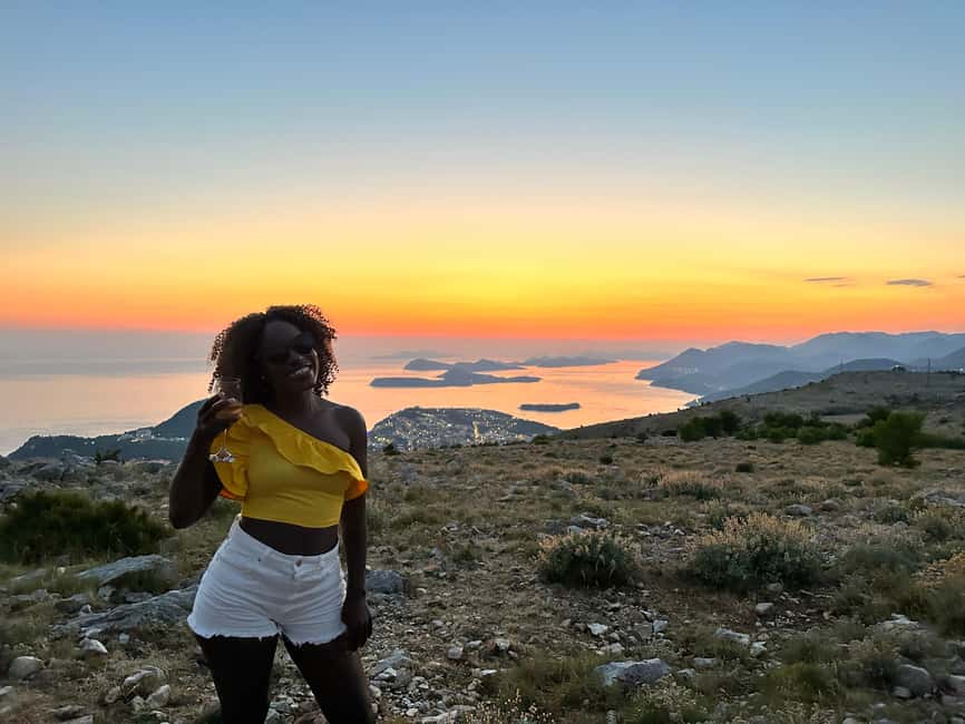 Dubrovnik Sunset Mountain Tour With Wine - Group size and comfort: why the small cap matters at sunset