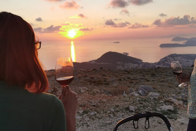 Dubrovnik sunset panorama & wine - What the small group size changes (max 15)