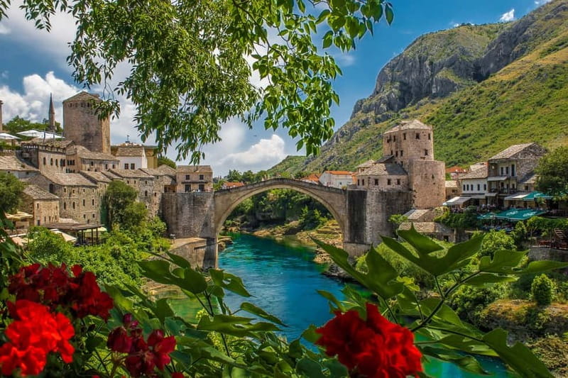 Dubrovnik to Sarajevo: 1-Way Mostar, Blagaj & Počitelj Tour - Key things that make this transfer work so well