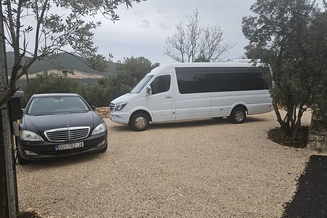 Dubrovnik to Split luxury transfer with 5course LUNCH INCLUDED - What your $238.85 per person really buys (and how to judge it)