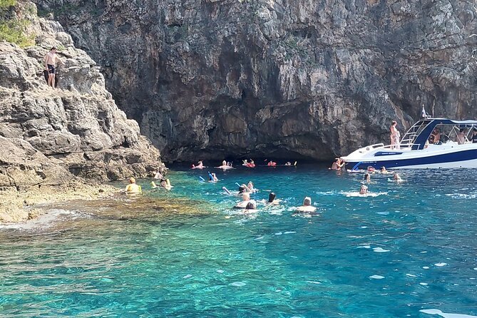 Dubrovnik Unwind - Private Boat Tour - Elafiti, Blue Cave, Sunset - Sunset on the water: how to make the most of the golden-hour vibe