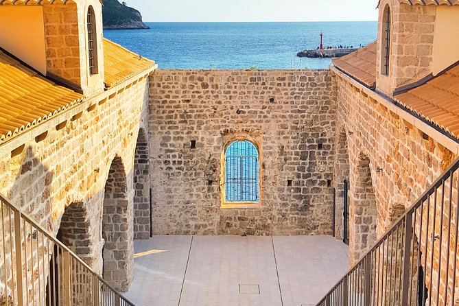 Dubrovnik walking history tour - Cathedral of the Assumption: Baroque After Disaster