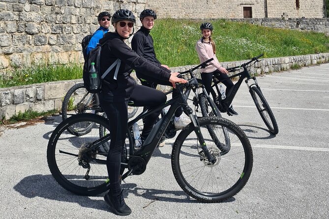 E-Bike Tour + Gourmet Snack + Wine Tasting (Small Group) - Key highlights worth your attention