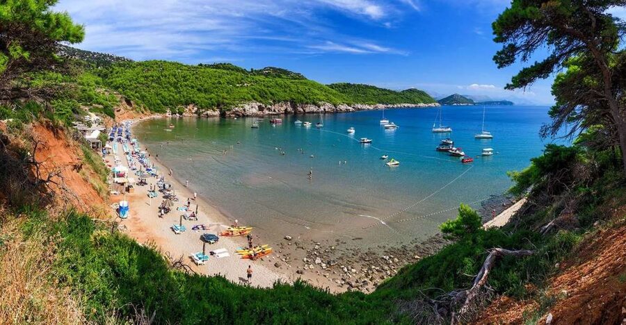 Elaphite Islands Cruise and Blue Cave Snorkeling Boat Tour - Getting to the tour: pickup, mini van, and how the timing works