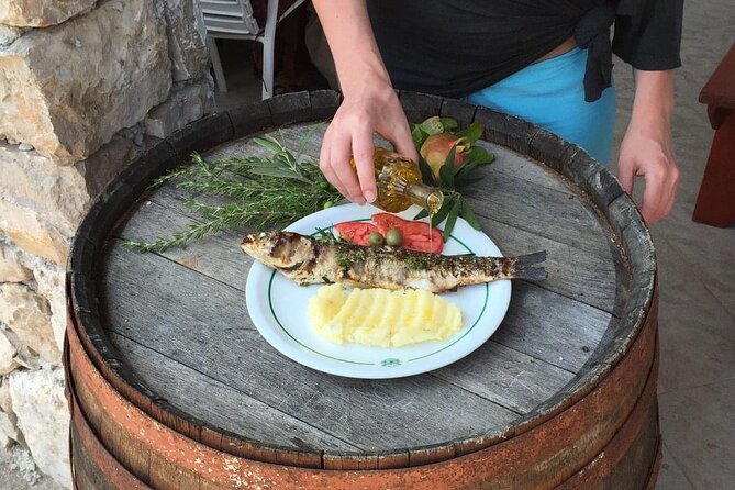 Elaphite Islands Cruise with Local Gastronomy at Captain's House - Sipan and Koločep: shorter stops that still add flavor