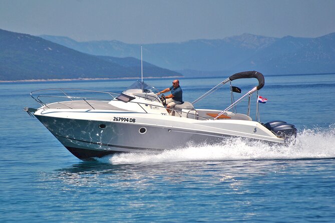 Elaphite Islands & Mljet - Private Boat Excursion from Dubrovnik - The Beneteau Flyer 850: comfort on a fast, small boat