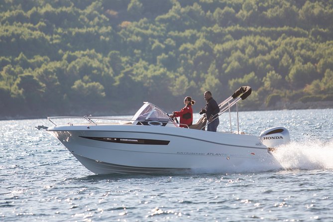 Elaphiti Islands 6 Hours Private Speedboat Tour - Pickup, Meeting Point, and the €80 Fuel Fee