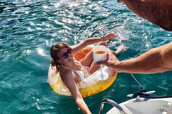 Exclusive private full day boat tour from Dubrovnik & Free drinks - Boat-time comfort: how drinks, music, and 8 hours play together