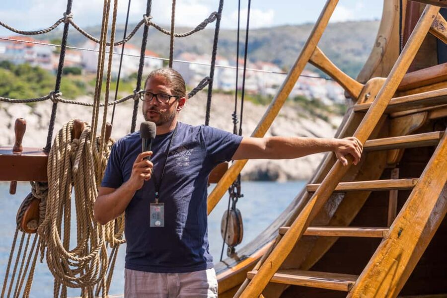 From Dubrovnik: Elaphiti Islands Galleon Cruise with Lunch - Lopud Island: gardens, seaside calm, and an easy swim break