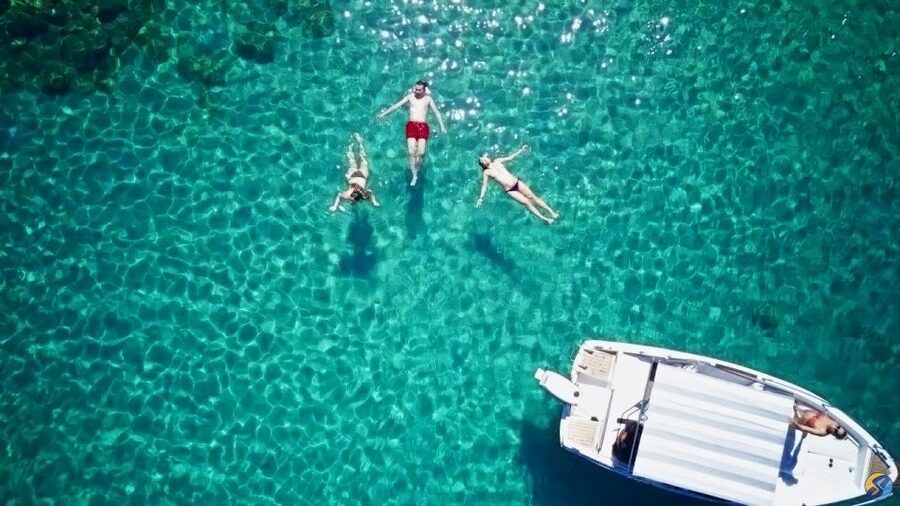From Dubrovnik: Full-Day Private Boat Tour of Elafiti Island - Lopud’s port and free time: choose your lunch view