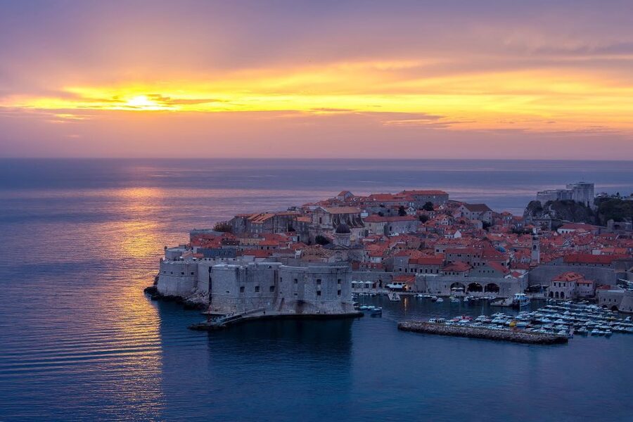 From Dubrovnik: Golden Hour Sunset Cruise with Free Drinks - Key things that make this Dubrovnik cruise worth your time