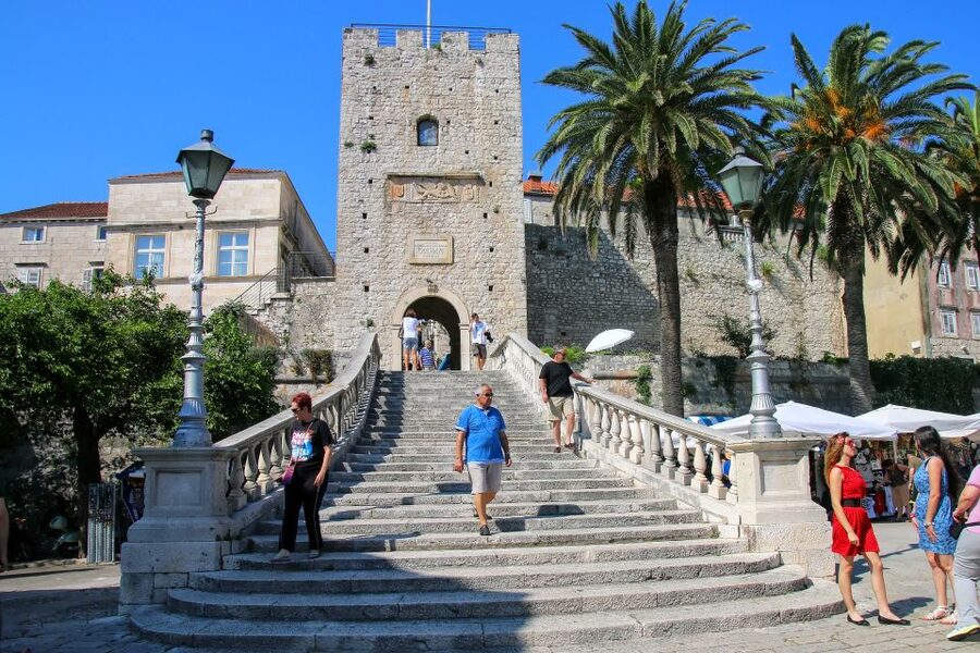 From Dubrovnik: Guided Tour of Pelješac & Korčula - Price and logistics ($91 for 11 hours): value vs. tradeoffs