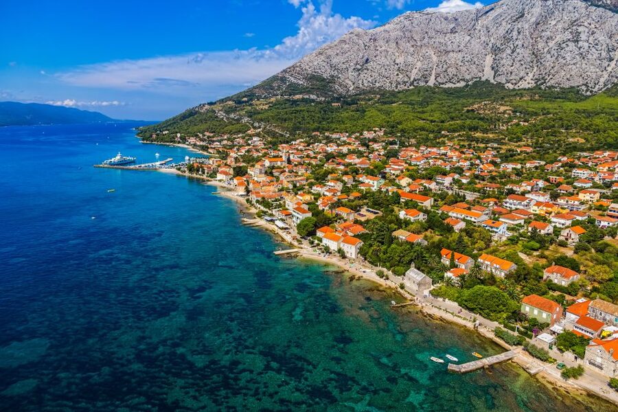From Dubrovnik: Guided Tour of Pelješac & Korčula - Ston Fortress and the Great Wall of Mediterranean Croatia: what you see in practice