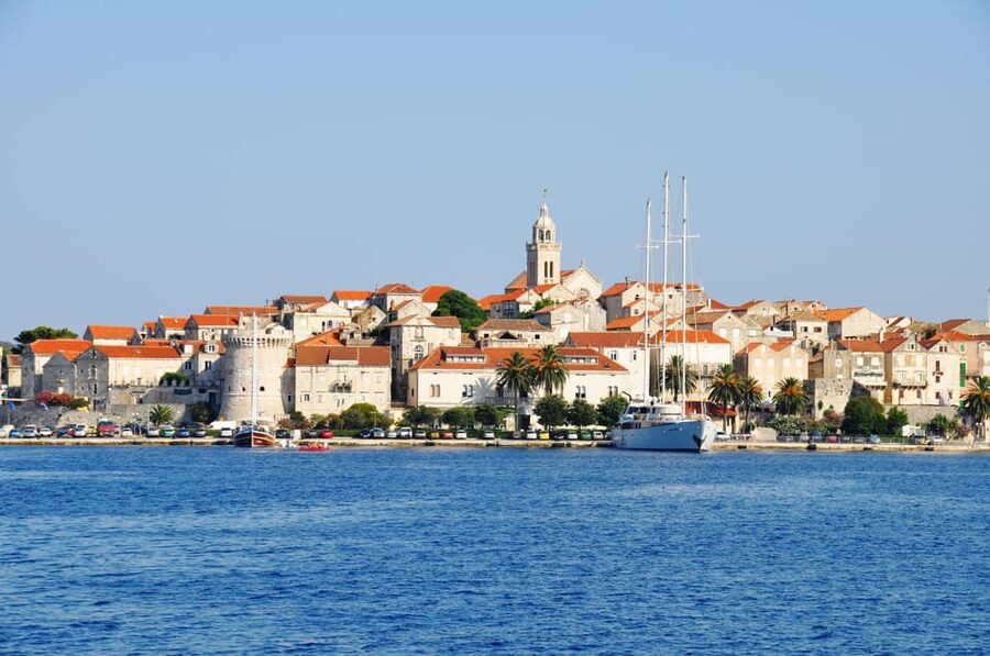 From Dubrovnik: Korcula Island Tour with Wine Tasting - Free time in Korčula: swim, snack, or slow-walk the lanes